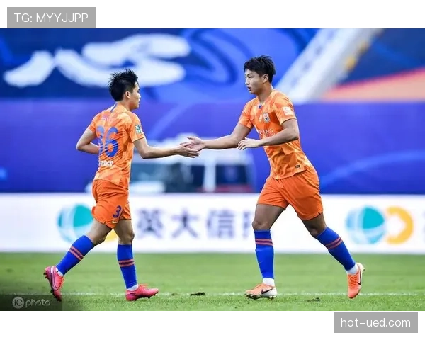 足球体育道德规则对球员公平竞赛与裁判判罚的基本要求解读 足球体育道德规则对球员公平竞赛与裁判判罚的基本要求解读